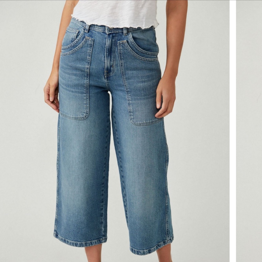 We The Free Size 27 Jeans